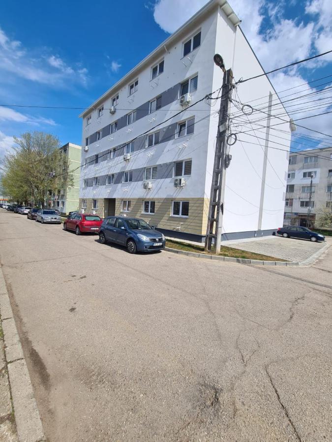 Garsoniera Lux Lorena&Kevin Piteşti Kültér fotó